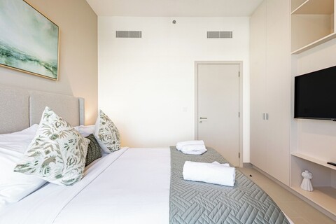 슈퍼호스트 - 1 베드룸 아파트먼트, 발코니, 수영장 및 체육관, 두바이 힐스