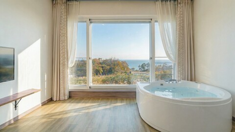 강릉 탑스파펜션