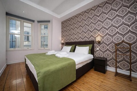 갈라타 메종 바이 게스트 테오리