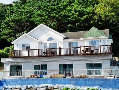 거제도 몽돌바다쉼터