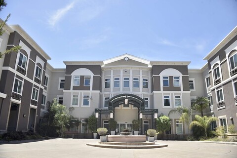 홀리데이 인 익스프레스 윈저 소노마 와인 컨트리 바이 IHG