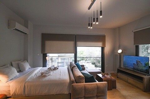 누에바 업스케일 바이 누벨