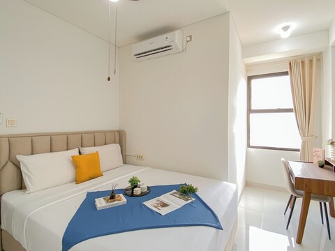 트랜스파크 치부부르의 아늑한 미니멀리스트 2베드룸 아파트먼트