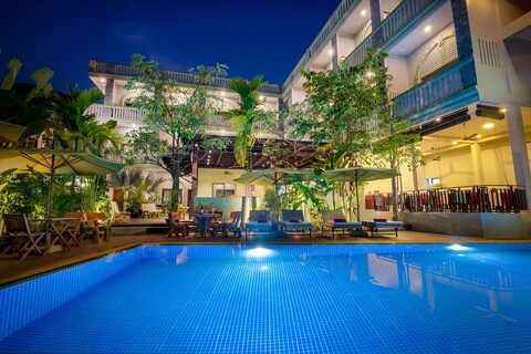 리빌 앙코르 호텔