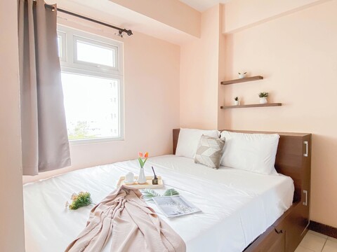 그린 프라무카 시티 아파트먼트의 편안하고 아늑한 2베드룸