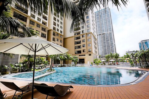 에르메스 하우징, 빈홈즈 디카피탈