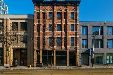 네스터 핀 세인트 로렌스 마켓