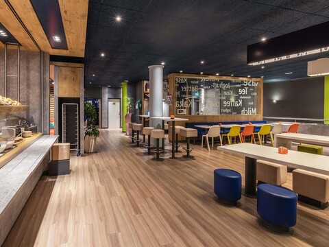 이비스 버짓 베른 엑스포