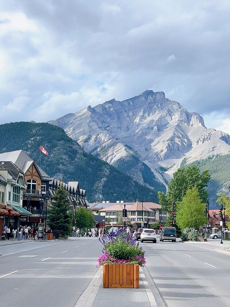 [1박2일 투어] 드라마 <이 사랑 통역되나요?> 속 그 풍경, 로키 밴프에서 주인공이 되어보세요!