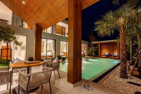 디 아다만티아 럭셔리 풀 빌라