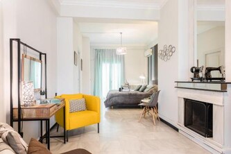 Beautiful City Rooms close to Acropolis