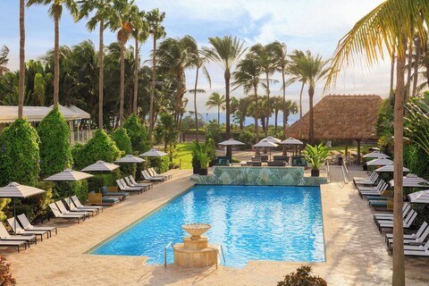 킴튼 서프콤버 호텔 바이 IHG