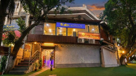 FabHotel Heritage Residency