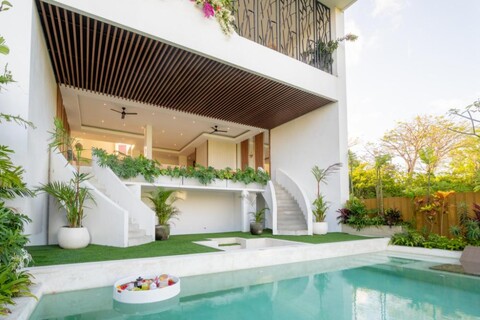 빌라 클리포 바이 프리미어 호스피탤리티 아시아