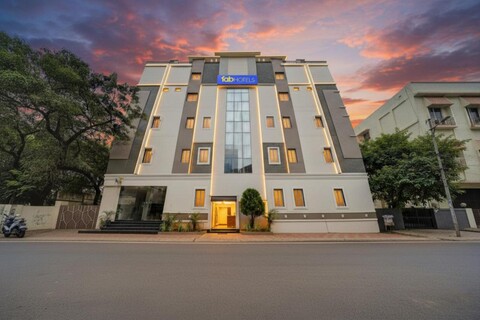FabHotel Pushpa Grand