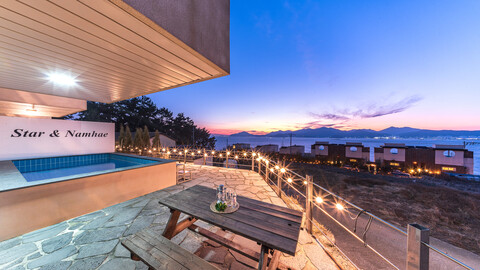 남해 어느별빛풀빌라