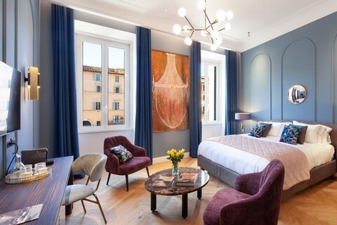 밀리오리 컬렉션 피아자 나보나 71