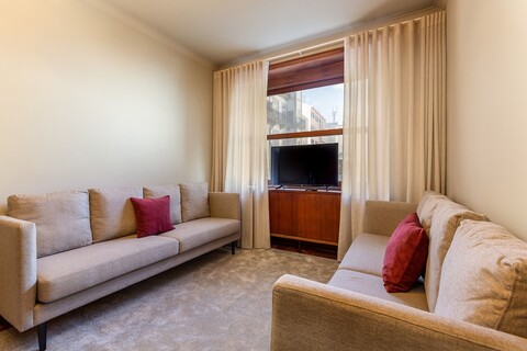 포르투 중심부의 대가족 집