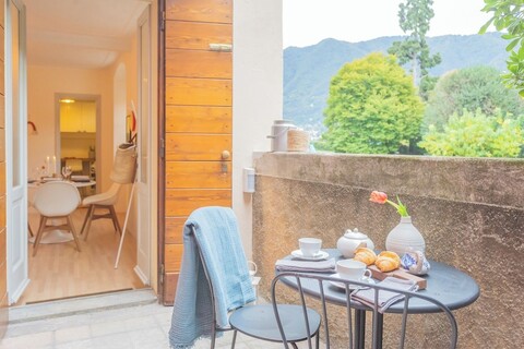 라 피아차 디 체르노비오 바이 렌트 올 코모