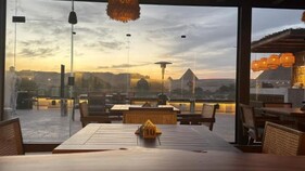 Amunet Pyramids View Botique Hotel