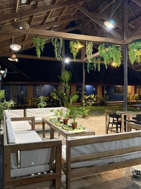 Dawn Patrol Hostel Siargao