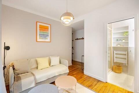 I LOVE PARIS 2호점/에펠 100미터, Cosy, 감성 APT