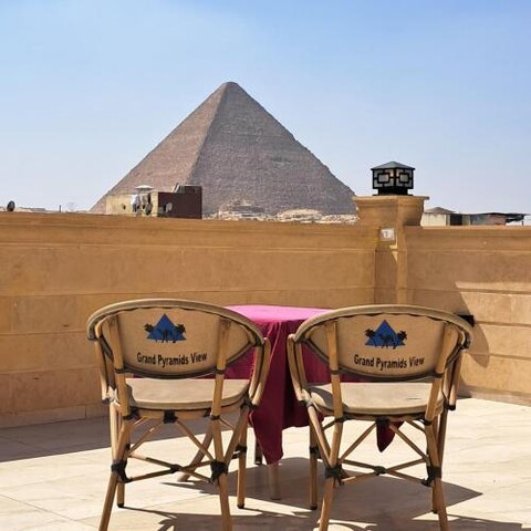 Grand Pyramid View Hotel