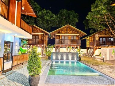 Treehouse Executive Villas - ANGELES