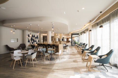 홀리데이 인 익스프레스 파리 - CDG 공항 바이 IHG