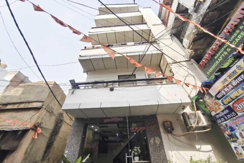 Hotel O Toto International