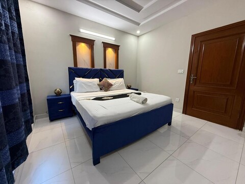 럭스 로지스 게스트 하우스