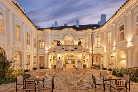 더 모차르트 프라하 바이 아코르