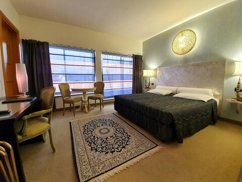 호텔 필 인 베니스 공항 룸