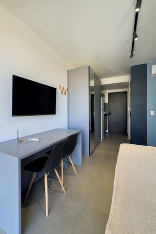 모에마의 어반 가든, 발코니와 체육관 있음