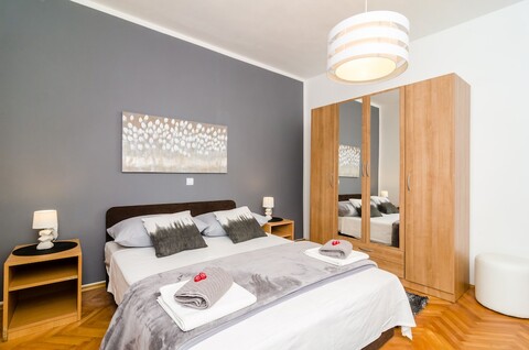 아파트먼트 에율랄리아