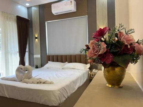 IAN Hotels