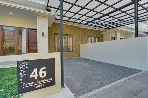 빌라 따만 세미냑 46, 세미냑