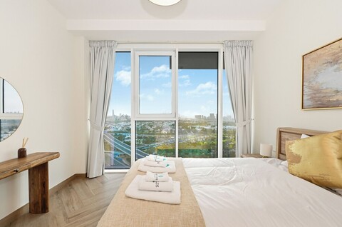 2501-블룸필즈 럭셔리 3베드룸, 웨스트 레지