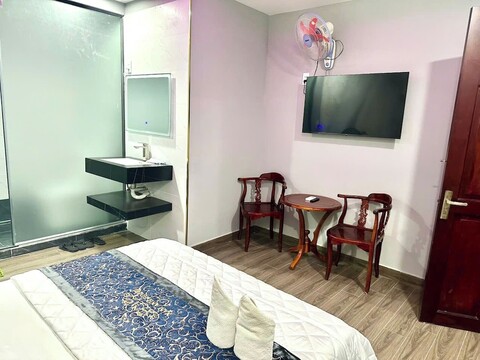 남 안 러브 호텔