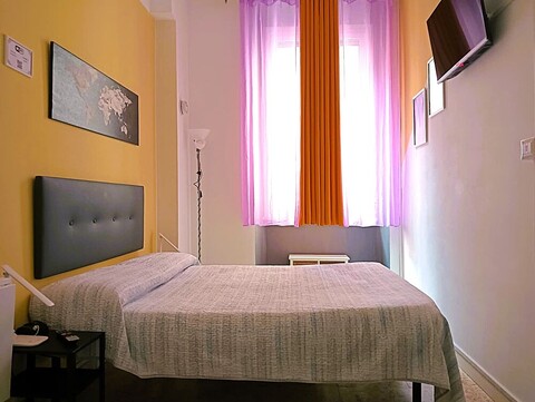 로마 로라 룸 (Lola Room)