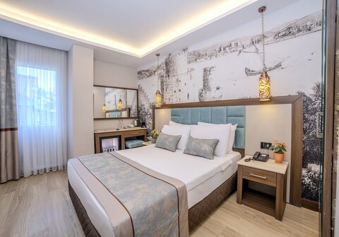 그랜드 힐러리움 호텔