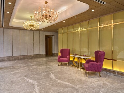 레젠타 란짓 애비뉴 암리차르