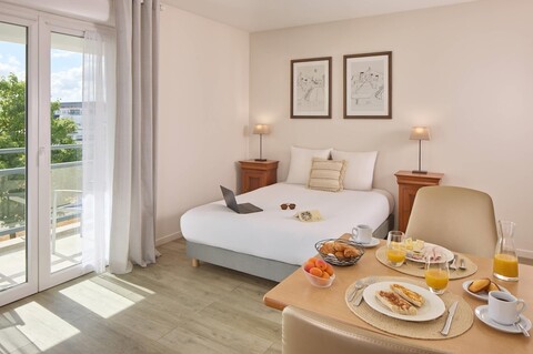 퀄리티 아파트호텔, 렌의 포르트