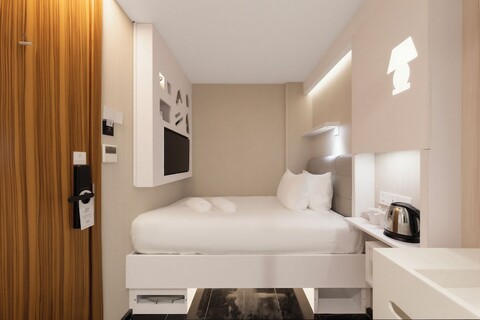 아우라 호텔 퍼비스