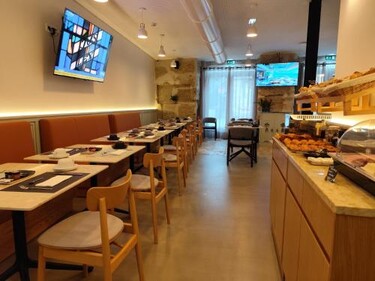 바칼로에이루스 125 호텔