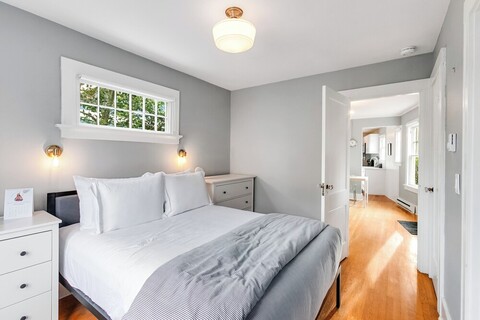 스파이트 하우스의 몬트레이크 하이드어웨이