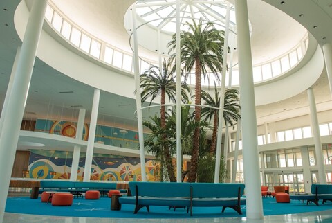 우니베르살 카바나 베이 비치 리조트