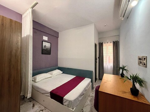 C SUITES 코라이브 1263 브렌