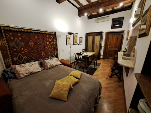 로마 트레비 분수 독채 (5인)