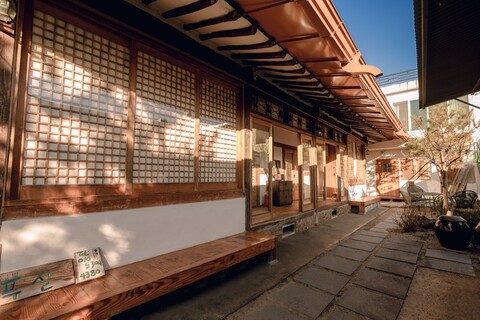 전주 푸실한옥스테이펜션